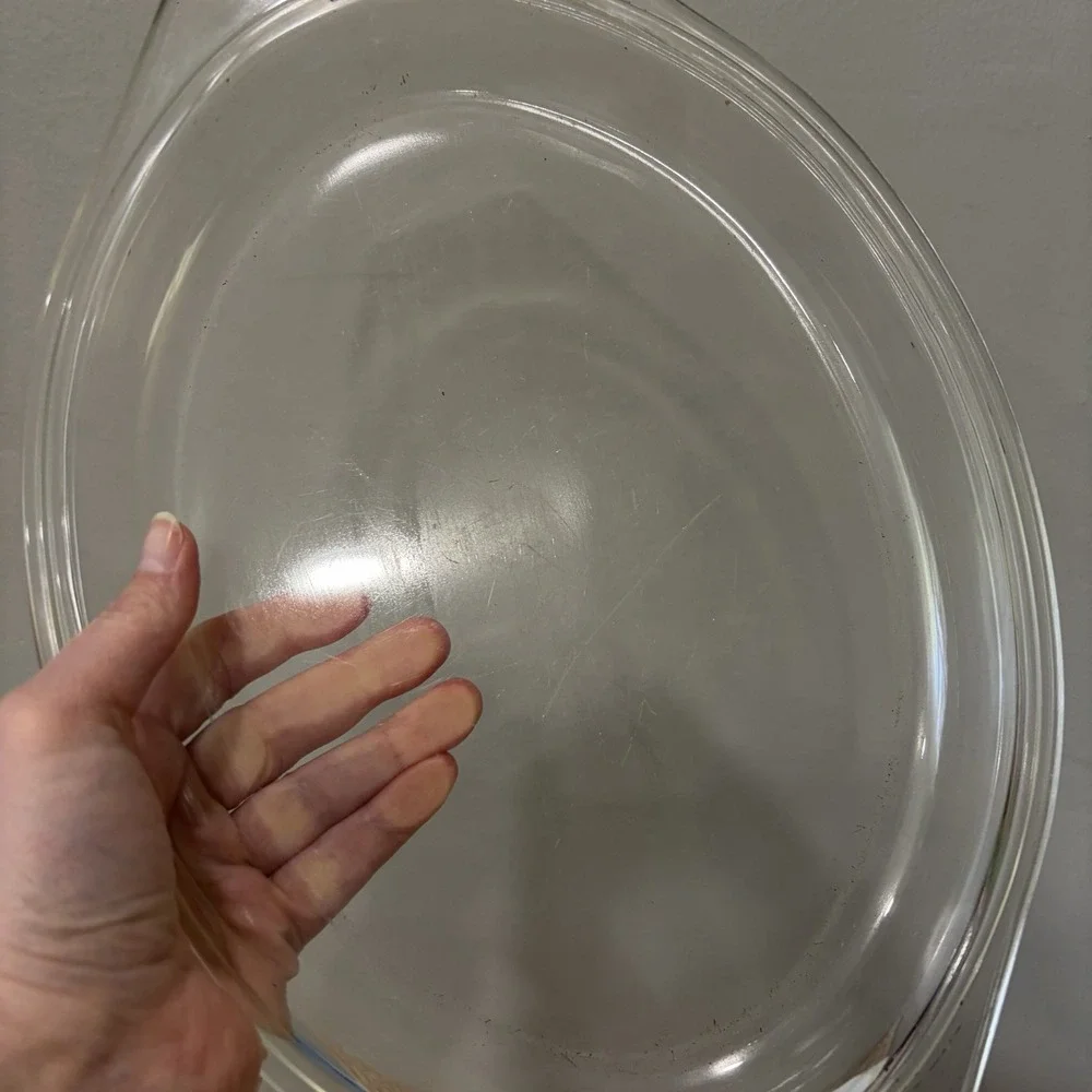 Vintage Pyrex Empire Scroll 